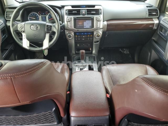 Photo 8 of 2014 TOYOTA 4RUNNER SR5 N/A (VIN JTEZU5JR7E5071238)