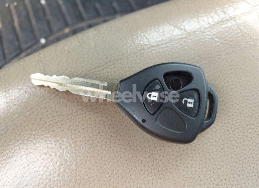 Photo 11 of 2014 Toyota 4runner SR5 (VIN JTEZU5JR7E5080666)