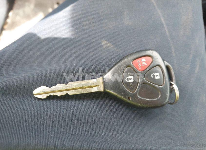 Photo 11 of 2018 Toyota 4runner SR5 PREMIUM (VIN JTEZU5JR7J5168577)