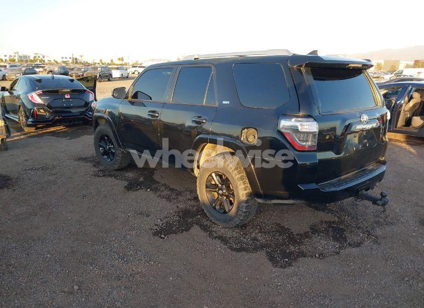 Photo 3 of 2018 Toyota 4runner SR5 (VIN JTEZU5JR7J5181717)