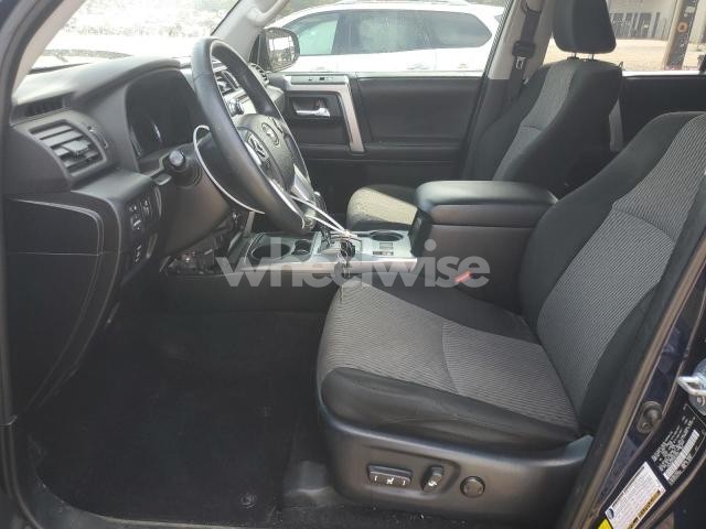 Photo 11 of 2019 TOYOTA 4RUNNER SR5 N/A (VIN JTEZU5JR7K5212725)