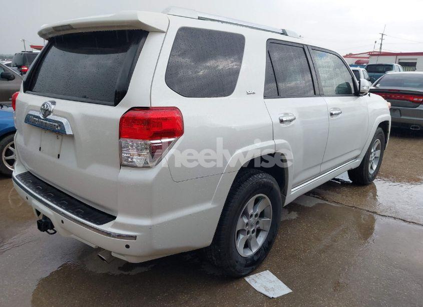 Photo 4 of 2010 Toyota 4runner SR5 V6 (VIN JTEZU5JR8A5003377)