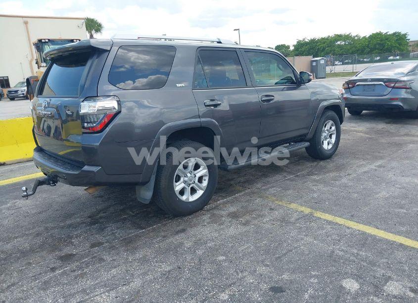 Photo 4 of 2018 Toyota 4runner SR5 PREMIUM (VIN JTEZU5JR8J5184481)