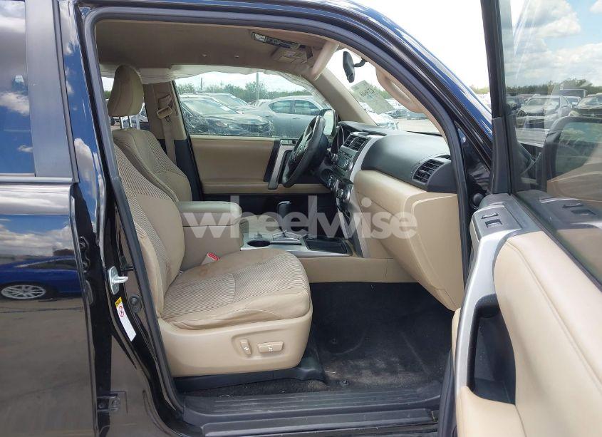 Photo 5 of 2013 Toyota 4runner SR5 (VIN JTEZU5JR9D5052723)