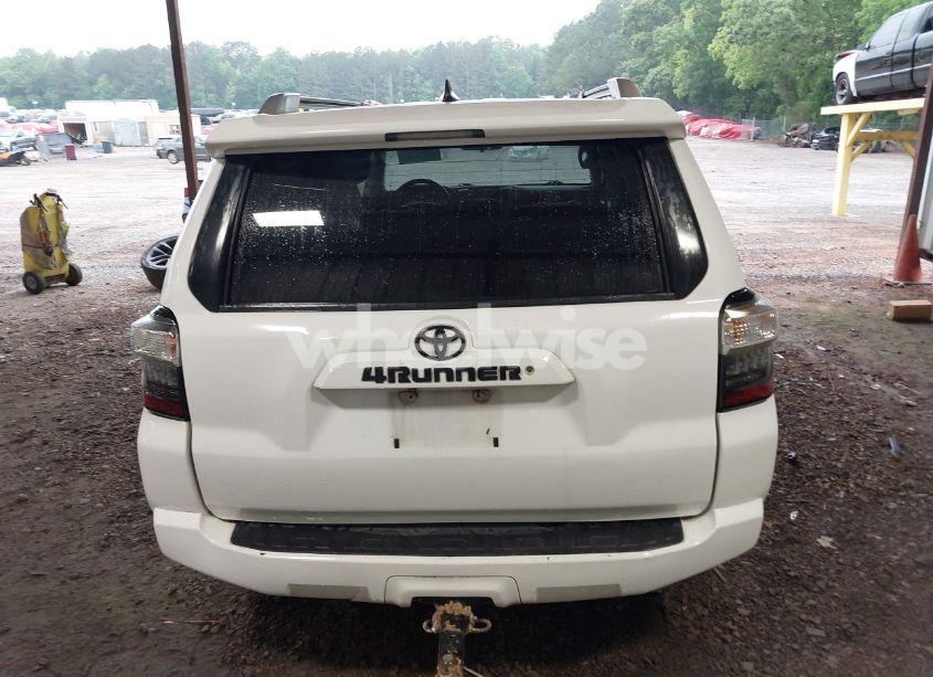 Photo 16 of 2016 Toyota 4runner SR5 (VIN JTEZU5JR9G5121298)