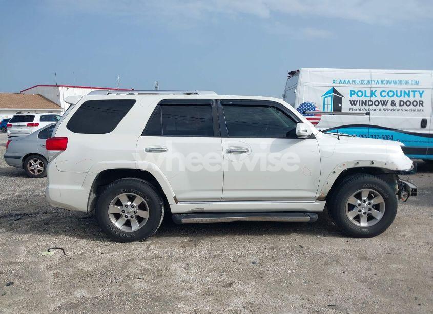 Photo 14 of 2011 Toyota 4runner SR5 V6 (VIN JTEZU5JRXB5028167)