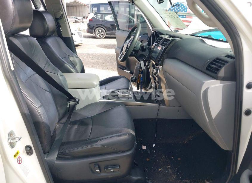 Photo 5 of 2011 Toyota 4runner SR5 V6 (VIN JTEZU5JRXB5028167)