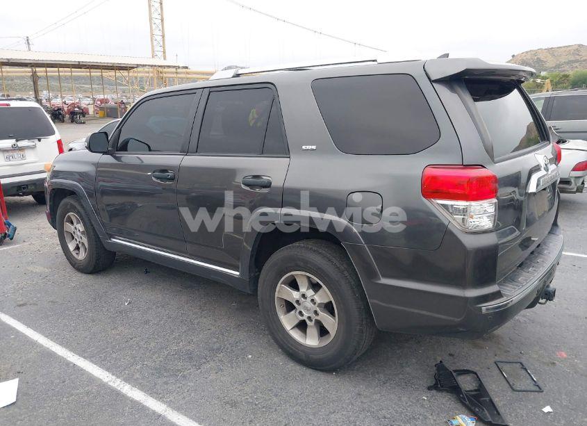 Photo 3 of 2011 Toyota 4runner SR5 V6 (VIN JTEZU5JRXB5028881)