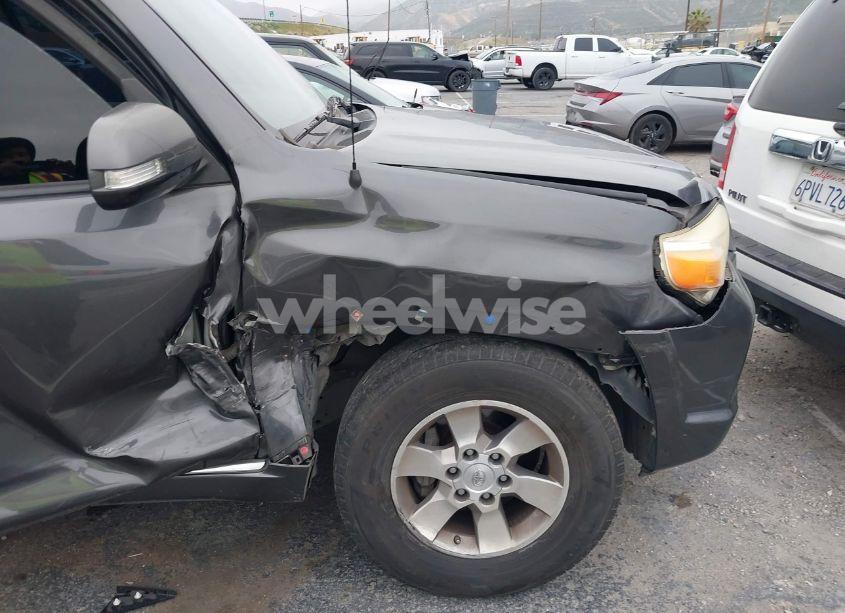 Photo 6 of 2011 Toyota 4runner SR5 V6 (VIN JTEZU5JRXB5028881)