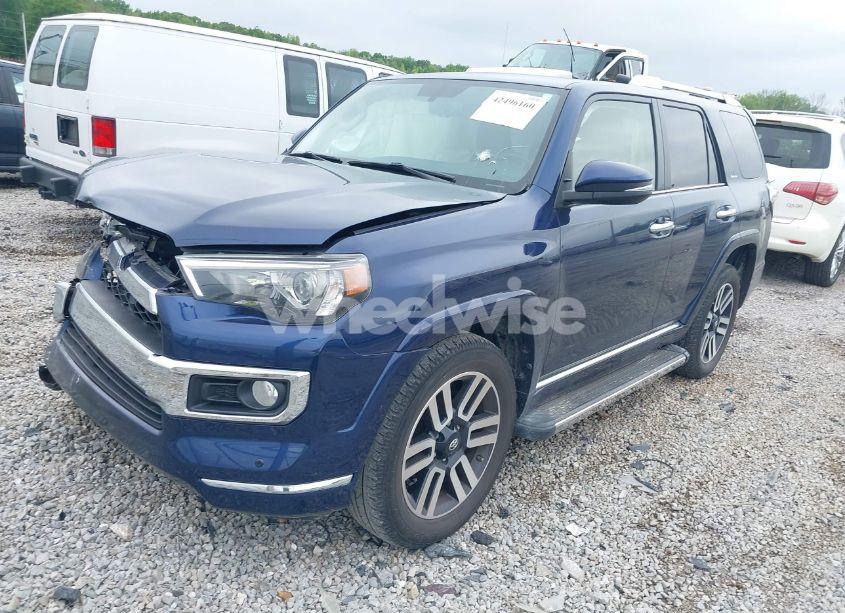 Photo 2 of 2019 Toyota 4runner LIMITED (VIN JTEZU5JRXK5191594)