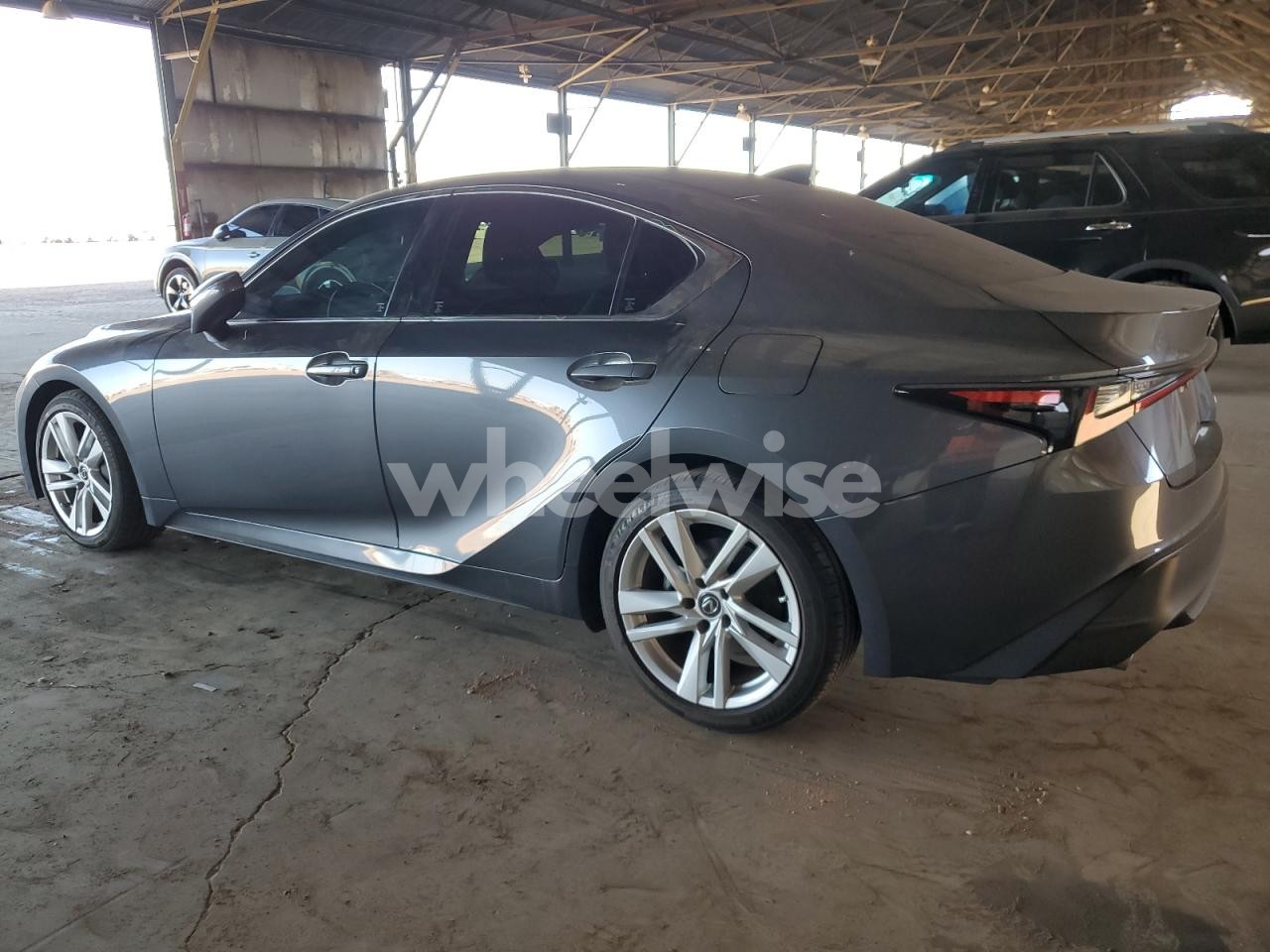 Photo 2 of 2022 LEXUS IS 300 (VIN JTHAA1D20N5120585)