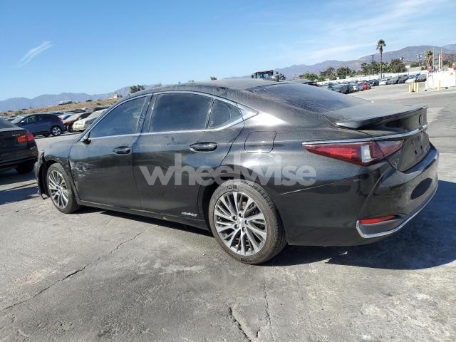 Photo 11 of 2019 LEXUS ES 300H (VIN JTHB21B13K2025219)