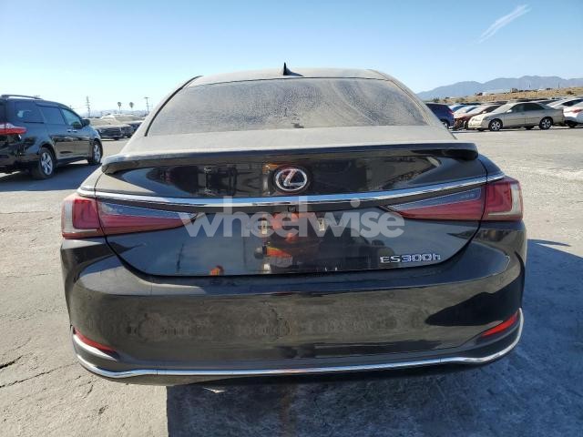 Photo 8 of 2019 LEXUS ES 300H (VIN JTHB21B13K2025219)