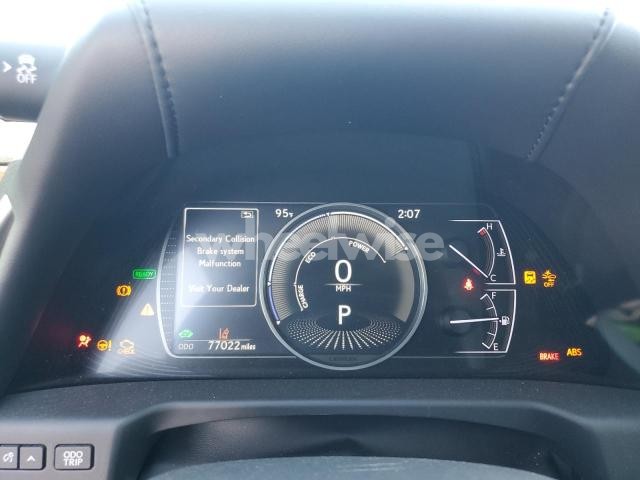 Photo 6 of 2019 LEXUS ES 300H (VIN JTHB21B14K2013077)