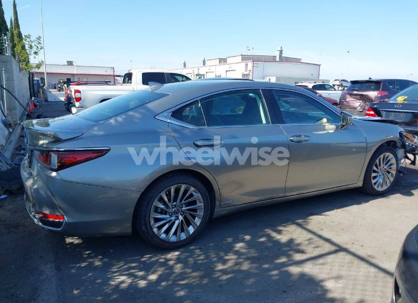 Photo 14 of 2019 Lexus Es 300H LUXURY/ULTRA LUXURY (VIN JTHB21B15K2031457)