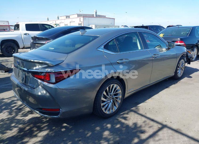 Photo 4 of 2019 Lexus Es 300H LUXURY/ULTRA LUXURY (VIN JTHB21B15K2031457)