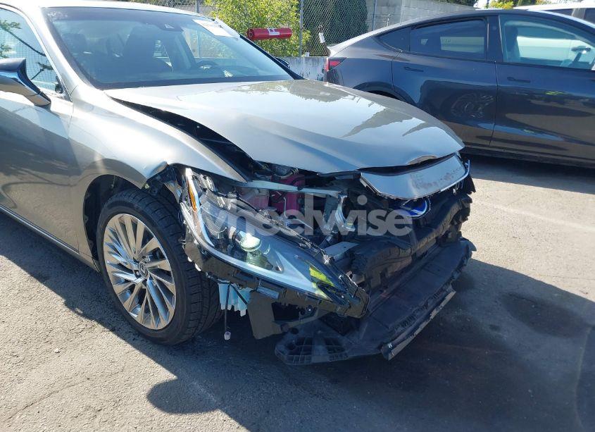 Photo 6 of 2019 Lexus Es 300H LUXURY/ULTRA LUXURY (VIN JTHB21B15K2031457)