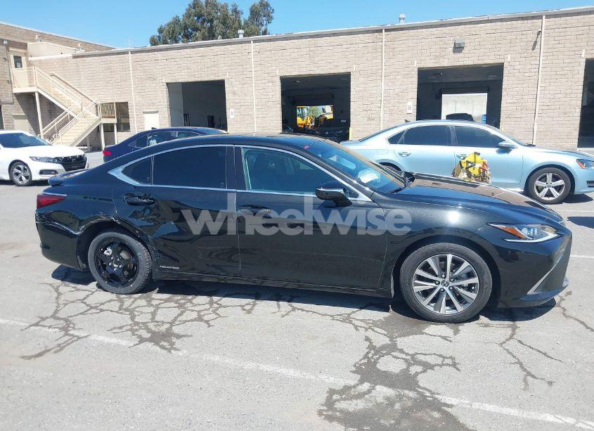 Photo 14 of 2019 Lexus Es 300H (VIN JTHB21B19K2012264)