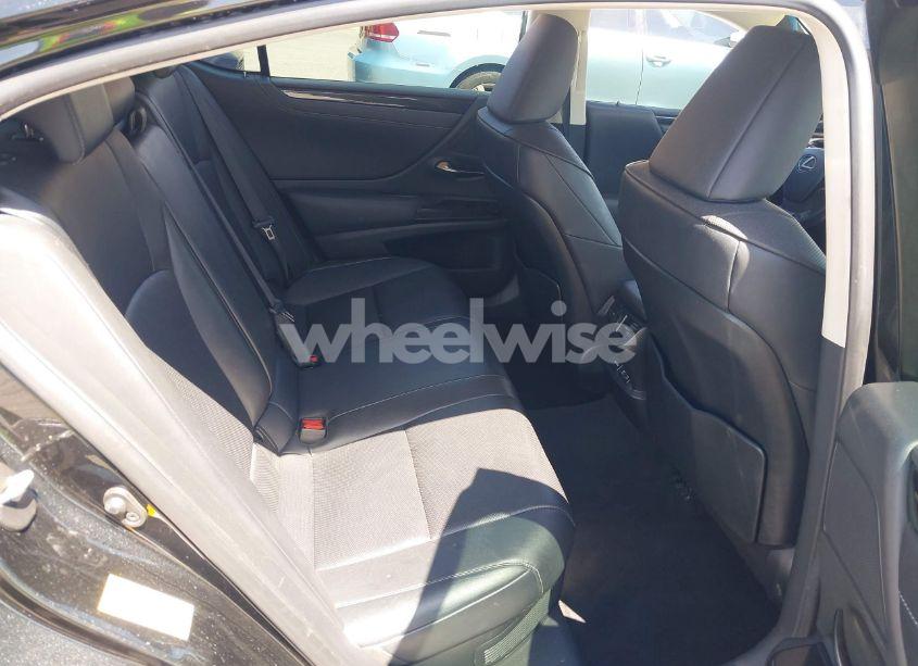 Photo 8 of 2019 Lexus Es 300H (VIN JTHB21B19K2012264)