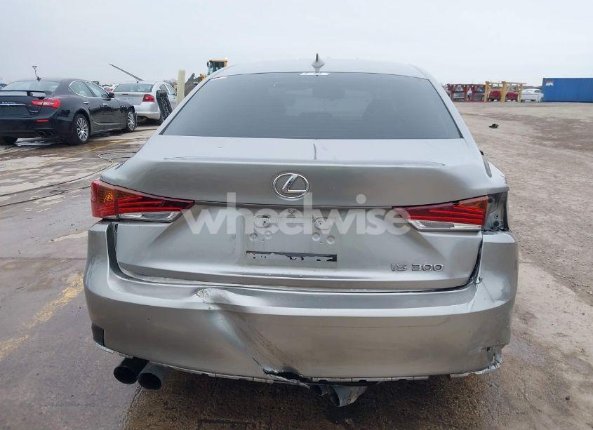 Photo 17 of 2018 Lexus Is 300 (VIN JTHBA1D26J5063470)