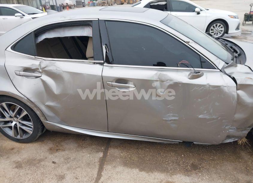 Photo 19 of 2018 Lexus Is 300 (VIN JTHBA1D26J5063470)