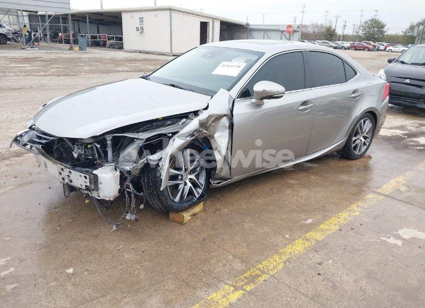 Photo 2 of 2018 Lexus Is 300 (VIN JTHBA1D26J5063470)