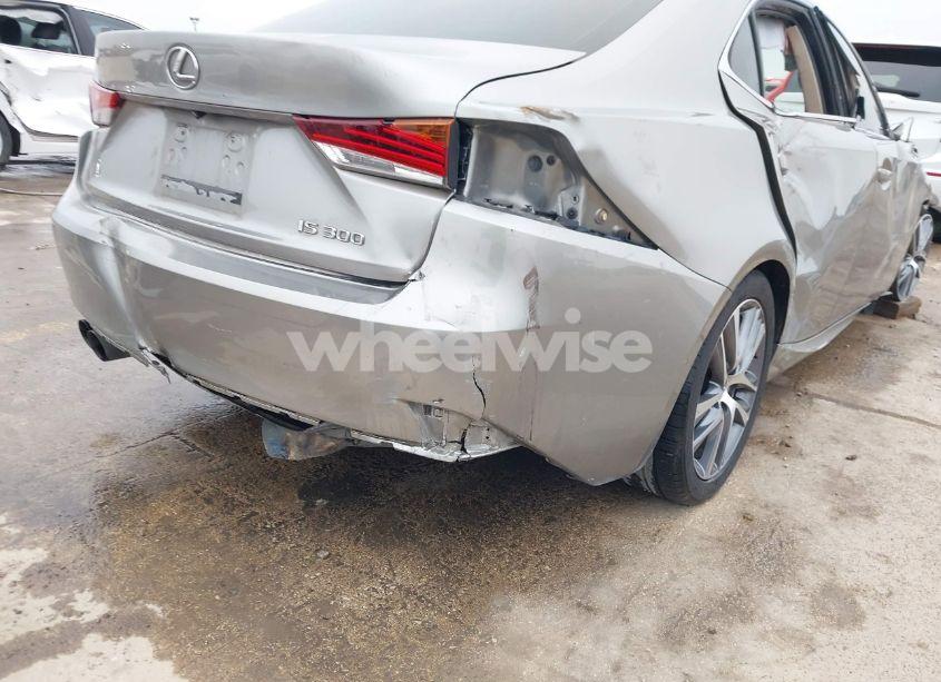 Photo 20 of 2018 Lexus Is 300 (VIN JTHBA1D26J5063470)