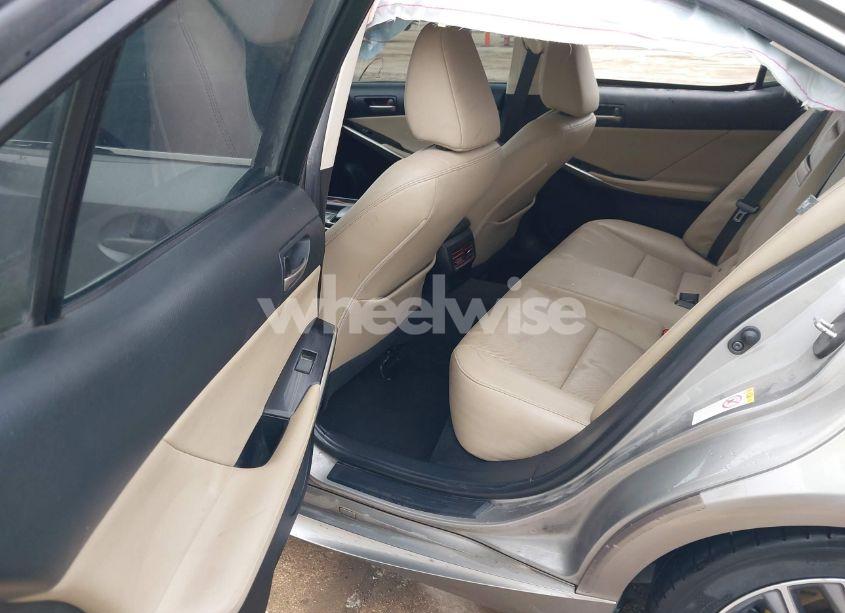 Photo 8 of 2018 Lexus Is 300 (VIN JTHBA1D26J5063470)