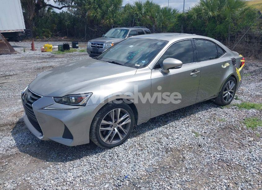Photo 2 of 2018 Lexus Is 300 (VIN JTHBA1D29J5075810)