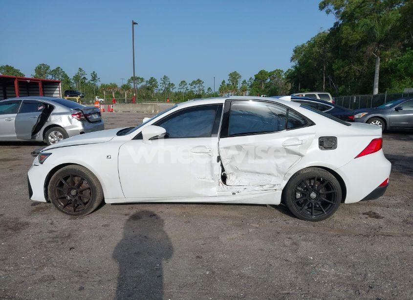 Photo 14 of 2018 Lexus Is 300 (VIN JTHBA1D29J5078352)