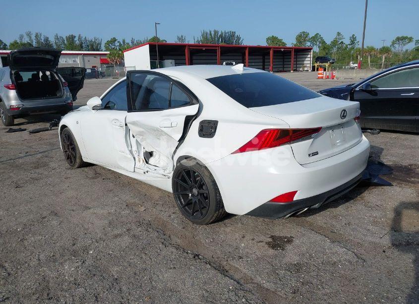 Photo 3 of 2018 Lexus Is 300 (VIN JTHBA1D29J5078352)