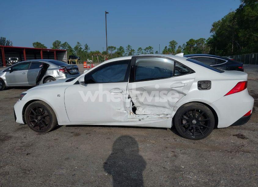 Photo 6 of 2018 Lexus Is 300 (VIN JTHBA1D29J5078352)