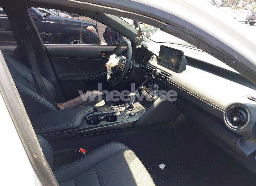 Photo 5 of 2024 Lexus Is 300 F SPORT DESIGN (VIN JTHBA1D2XR5131510)