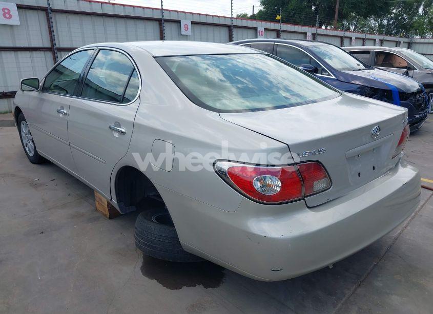 Photo 3 of 2004 Lexus Es 330 (VIN JTHBA30G240018556)