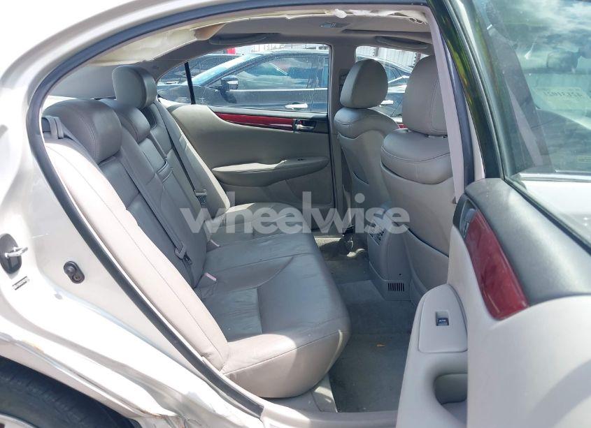 Photo 8 of 2004 Lexus Es 330 (VIN JTHBA30G240018556)