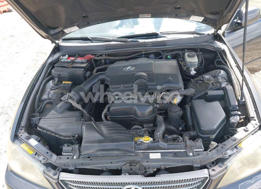 Photo 10 of 2001 Lexus Is 300 (VIN JTHBD182310010532)