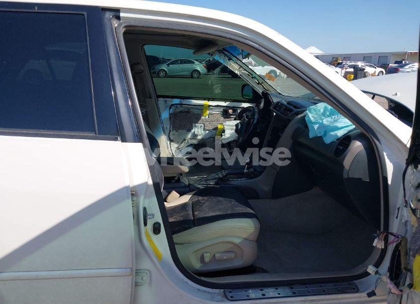 Photo 5 of 2001 Lexus Is 300 (VIN JTHBD182410021961)