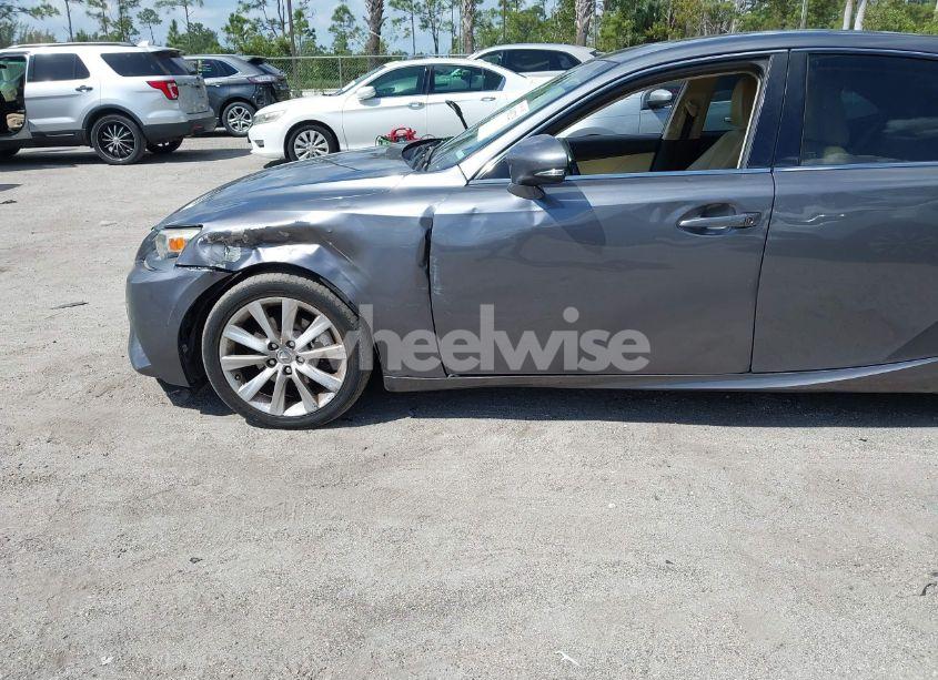 Photo 6 of 2015 Lexus Is 250 (VIN JTHBF1D20F5078099)
