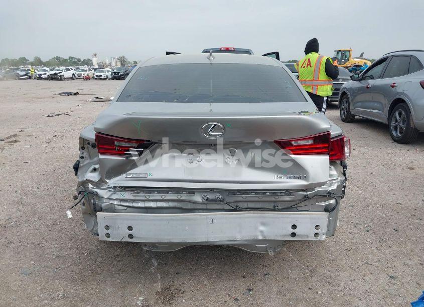 Photo 16 of 2015 Lexus Is 250 (VIN JTHBF1D22F5071980)