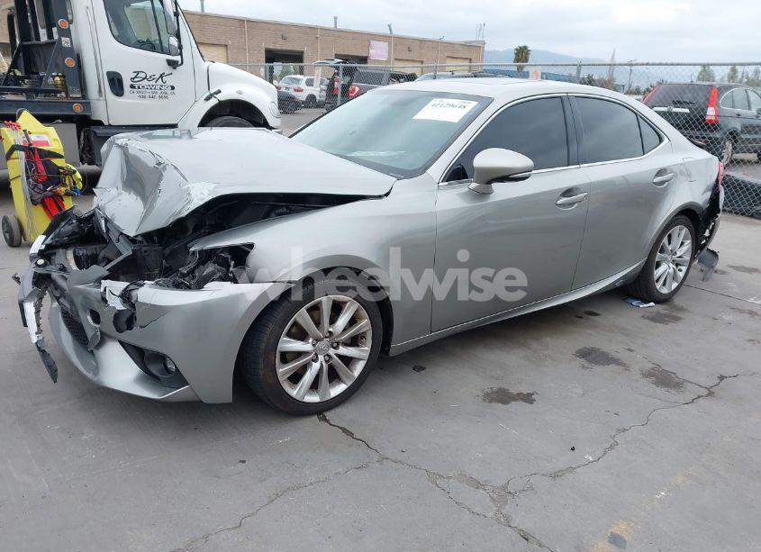 Photo 2 of 2015 Lexus Is 250 (VIN JTHBF1D27F5062577)