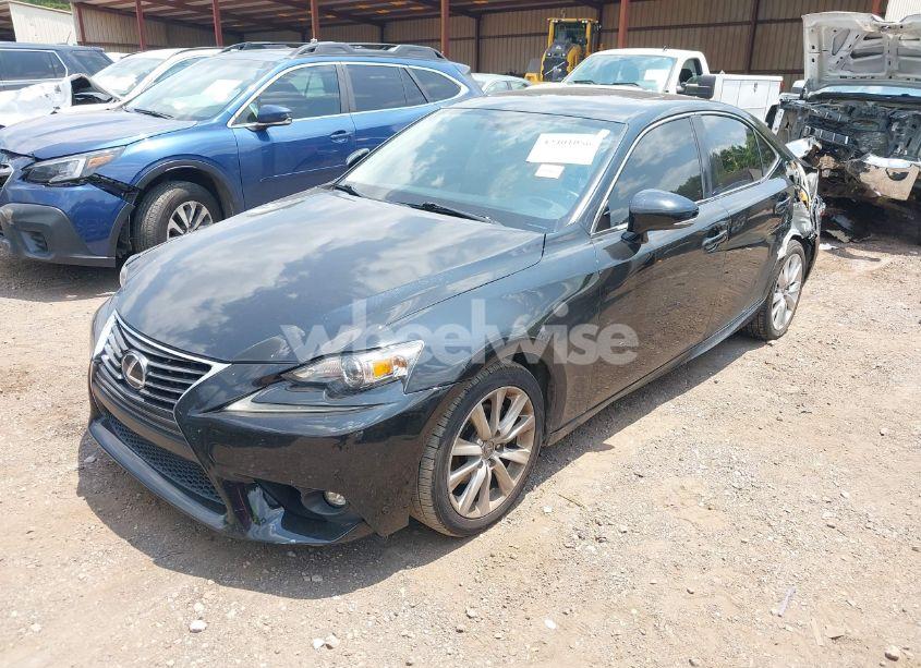 Photo 2 of 2015 Lexus Is 250 (VIN JTHBF1D27F5079539)