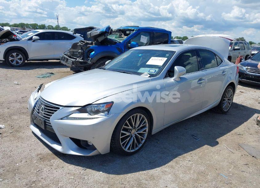 Photo 2 of 2015 Lexus Is 250 (VIN JTHBF1D29F5063360)