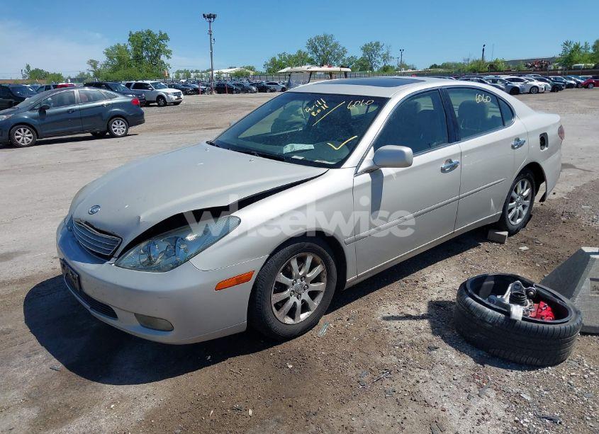 Photo 2 of 2002 Lexus Es 300 (VIN JTHBF30G020040361)