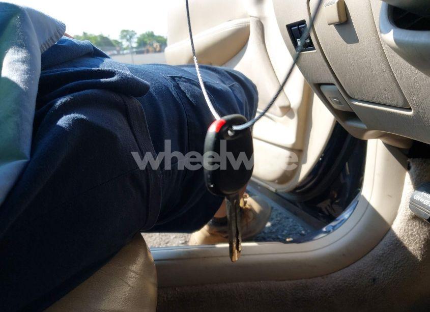 Photo 11 of 2002 Lexus Es 300 (VIN JTHBF30G020052297)