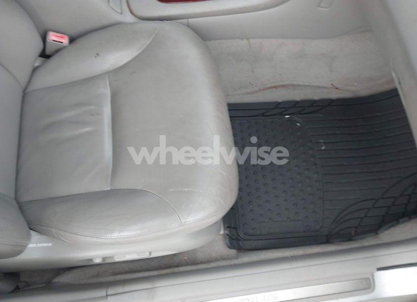 Photo 5 of 2003 Lexus Es 300 (VIN JTHBF30G030089156)