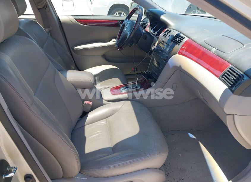 Photo 5 of 2003 Lexus Es 300 (VIN JTHBF30G030098830)