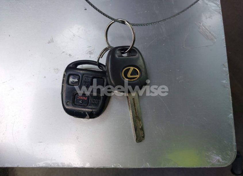 Photo 11 of 2003 Lexus Es 300 (VIN JTHBF30G030109342)