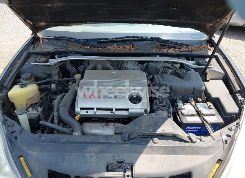 Photo 10 of 2002 Lexus Es 300 (VIN JTHBF30G120068539)