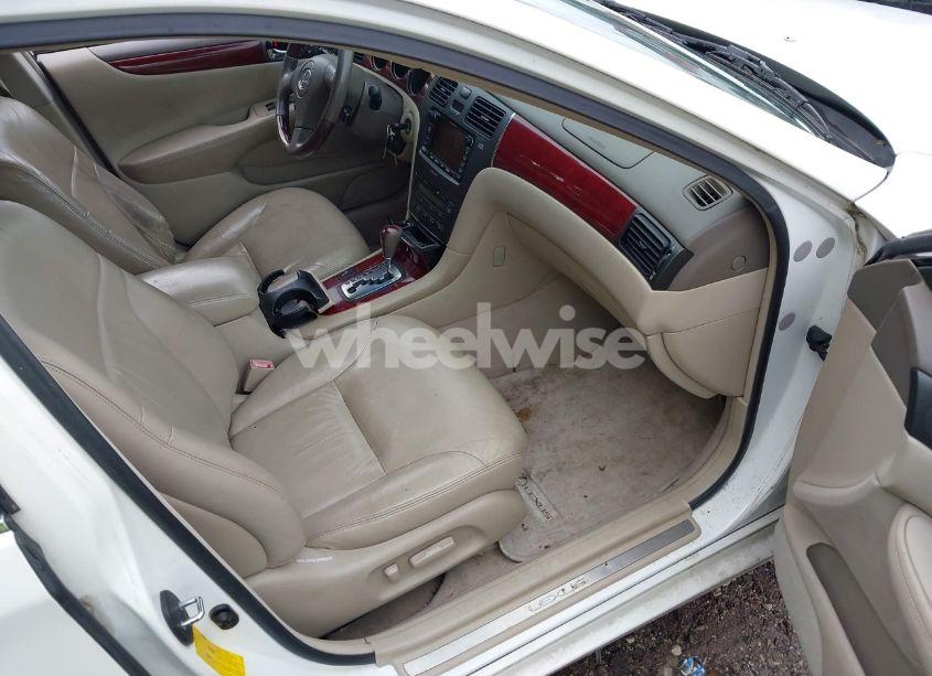 Photo 5 of 2002 Lexus Es 300 (VIN JTHBF30G125015830)