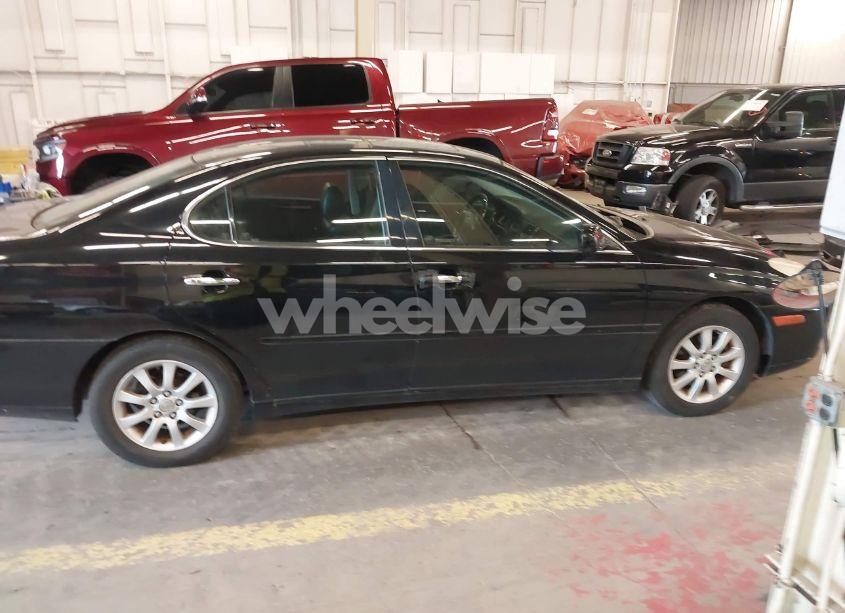 Photo 13 of 2003 Lexus Es 300 (VIN JTHBF30G230119693)